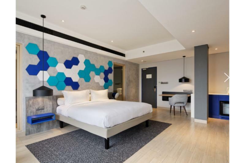 Ibis Styles Batam Nagoya Hotel Exterior photo